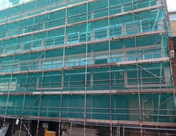 products Debris netting on scaffold